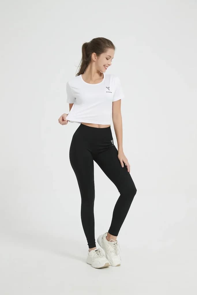 Air Tech Crop Top 4