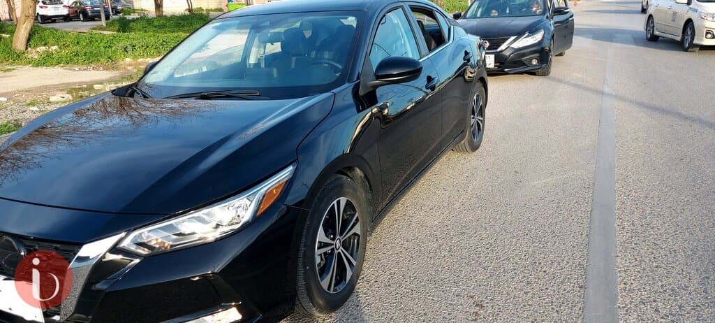 Nissan Sentra SV 2