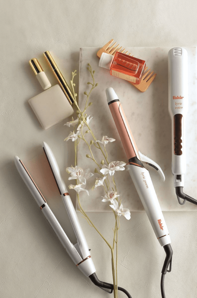 LYRIC VOICE Hair Straightener 3