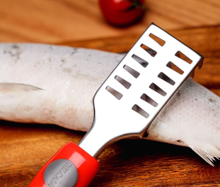 Delcasa Stainless Steel Fish Peeler with PP Handle - DC1931 2