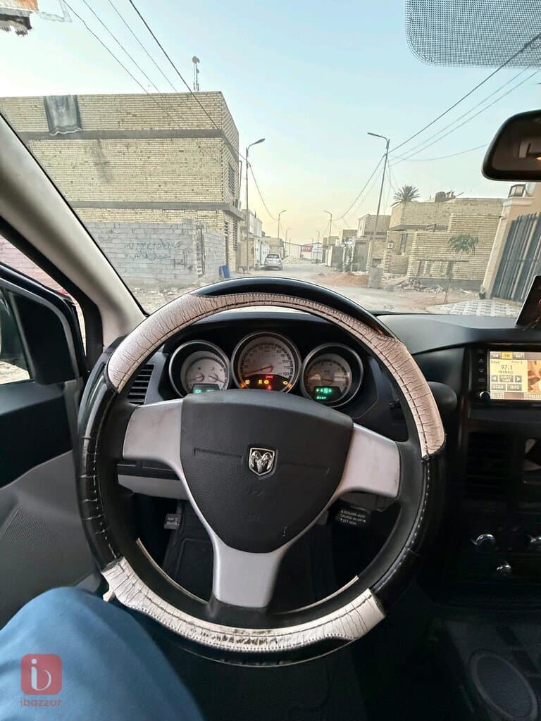 دوج كارفان SE — photo 9