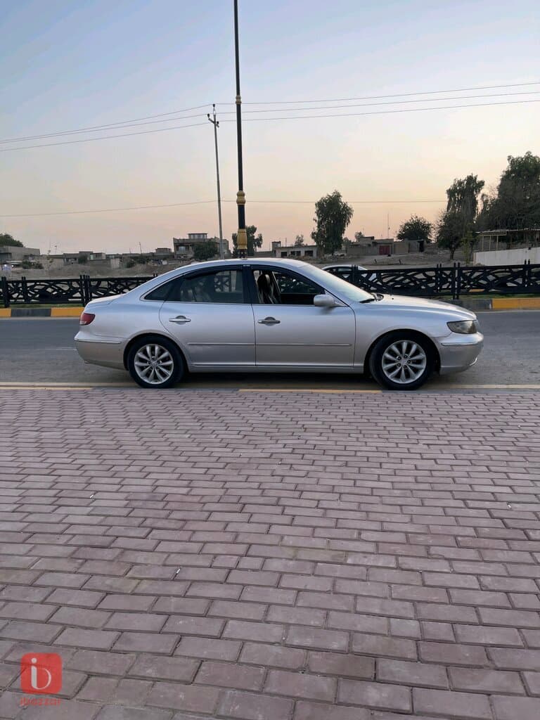Hyundai Azera 5