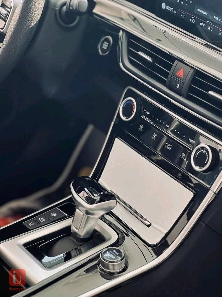 KIA Seltos S 5