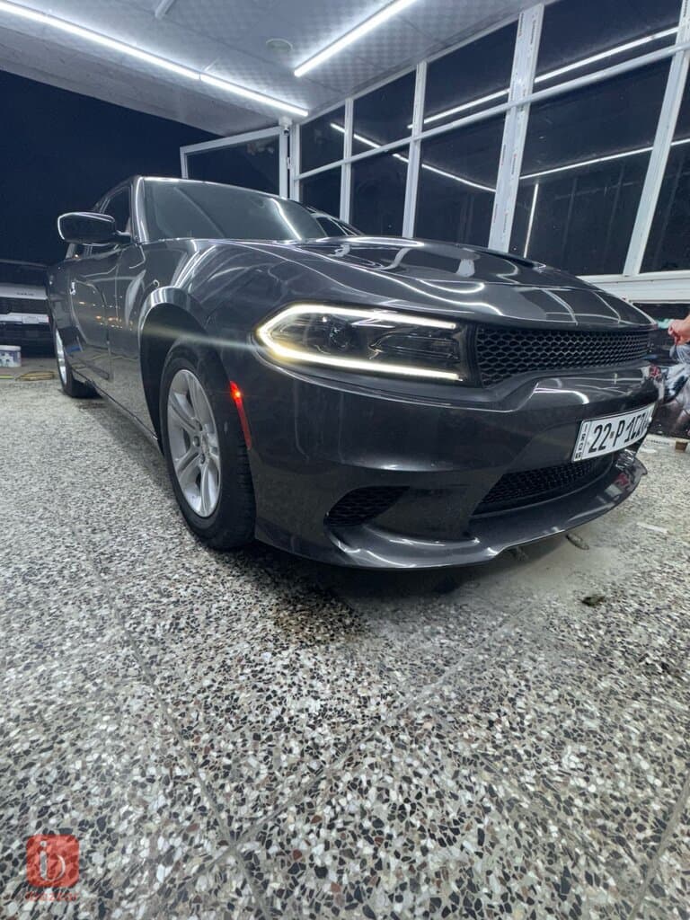 Dodge Charger SXT