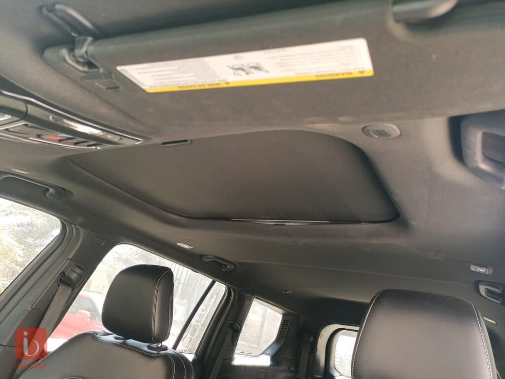 Jeep Grand Cherokee Limited 12