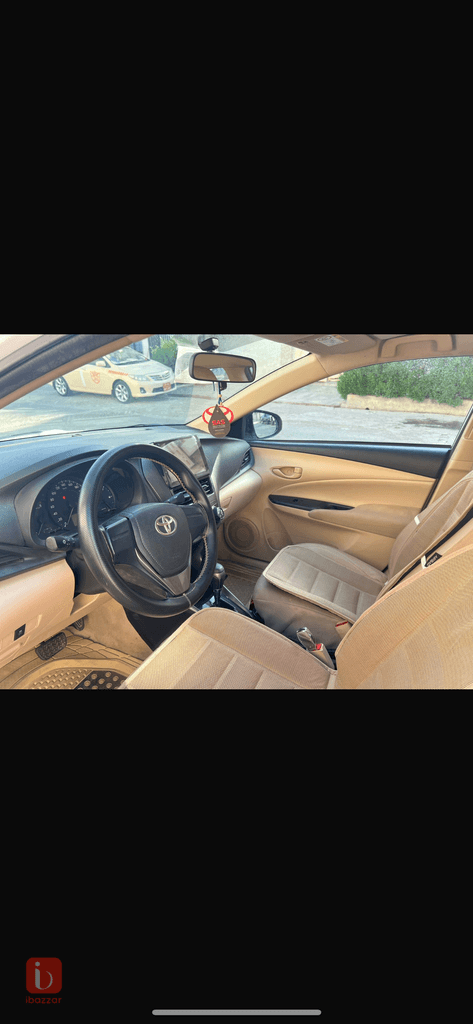 Toyota Yaris 6