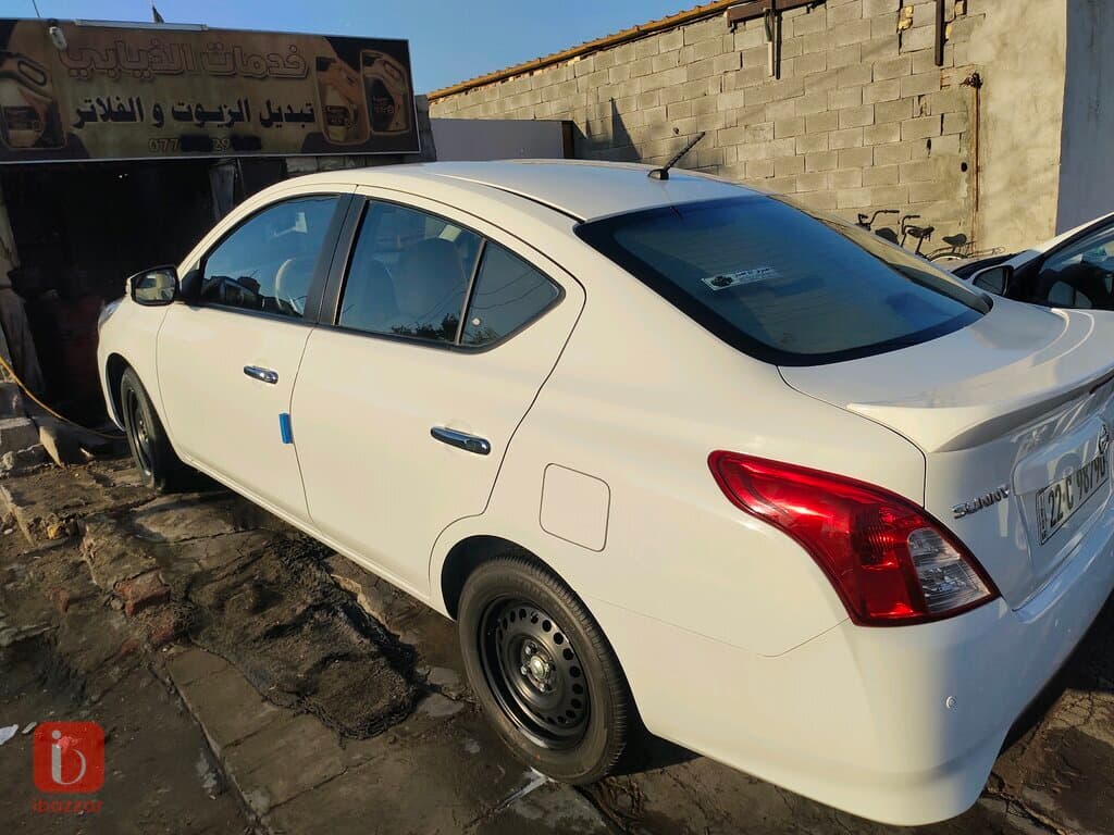 Nissan Sunny SV 4