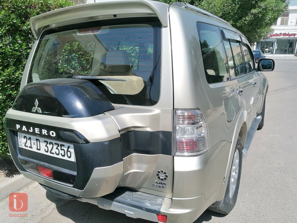 Mitsubishi Pajero GLX 4
