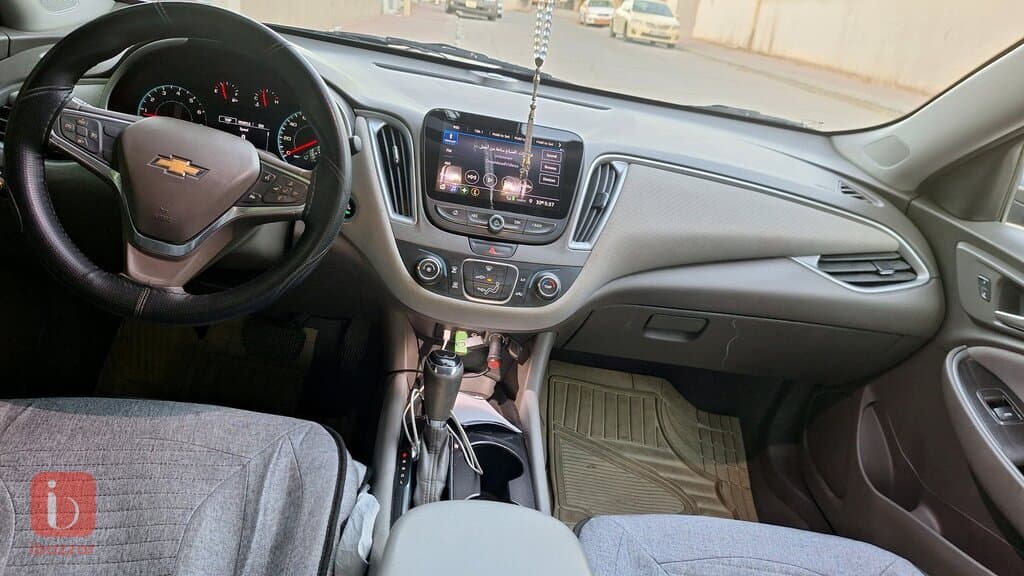 Chevorlet Malibu LS 5