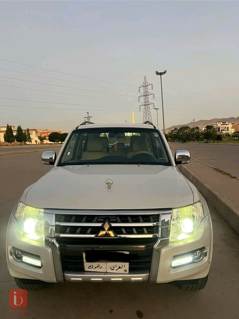 Mitsubishi Pajero GLS