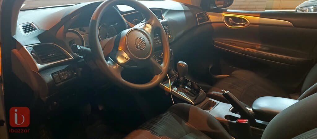 Nissan Sentra S 7