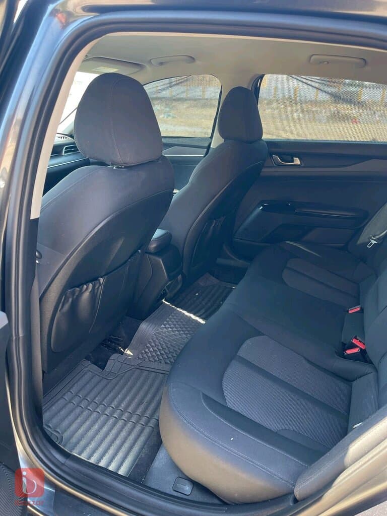 KIA K5 LXS 10