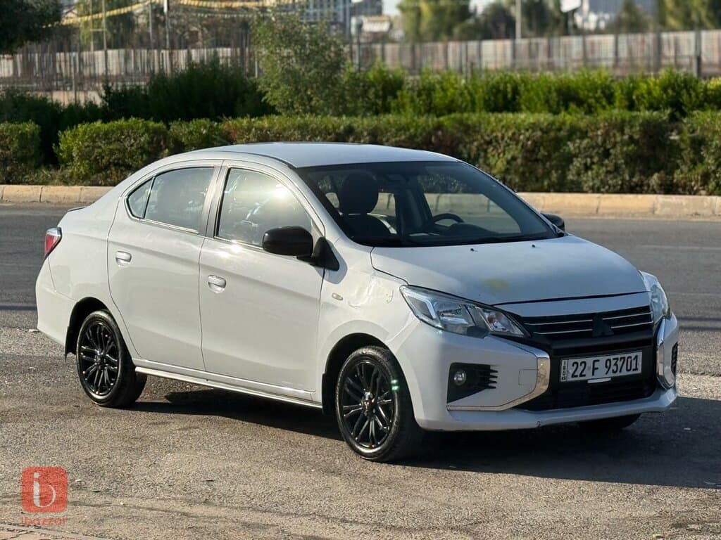 Mitsubishi Mirage GLX