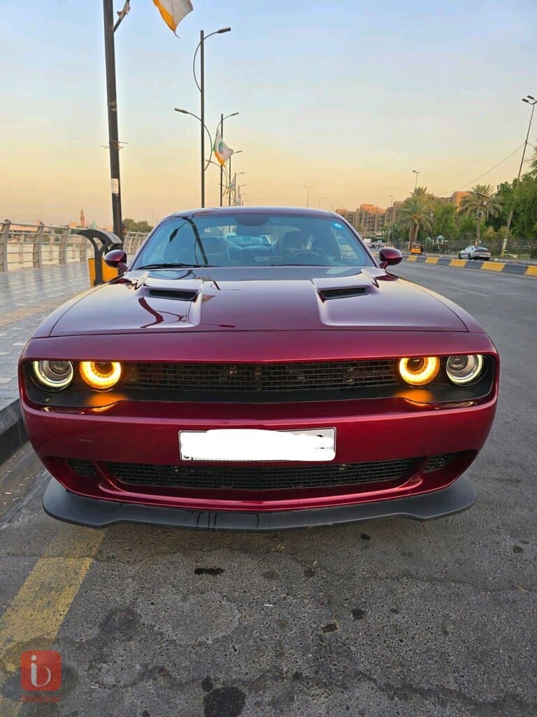 Dodge Challenger SXT