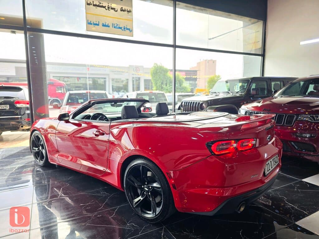 Chevorlet Camaro SS 4