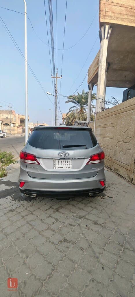 Hyundai Santa Fe GLS 11