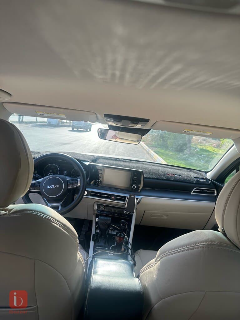 KIA K5 LXS 13