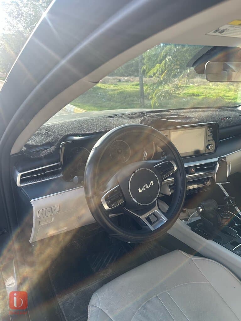 KIA K5 LXS 8