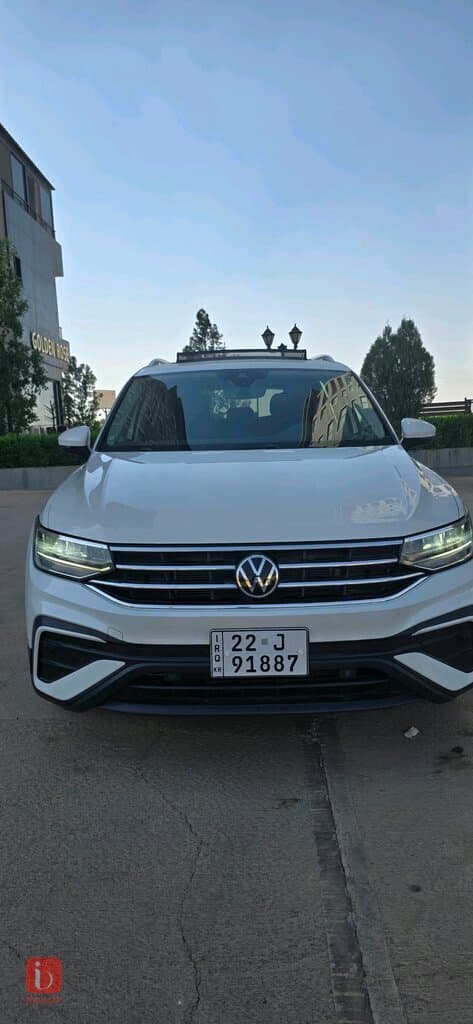 Volkswagen Tiguan SE