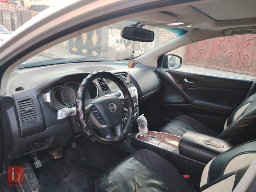 Nissan Murano SL 5