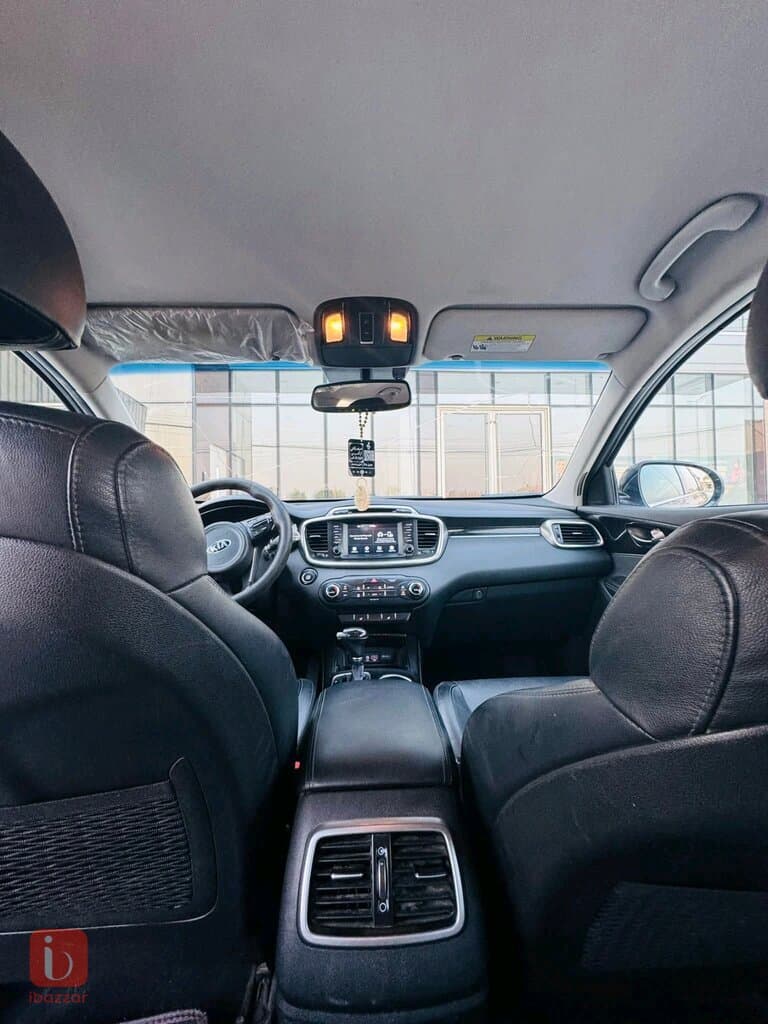 KIA Sorento EX 6