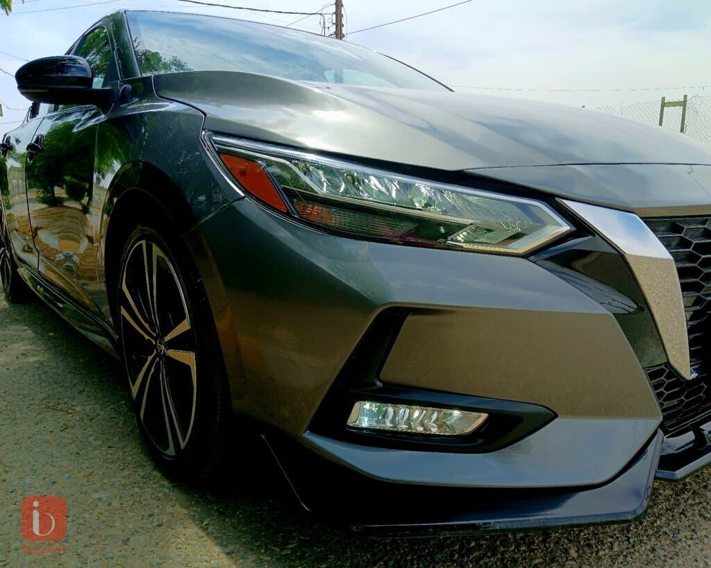 Nissan Sentra SR 4