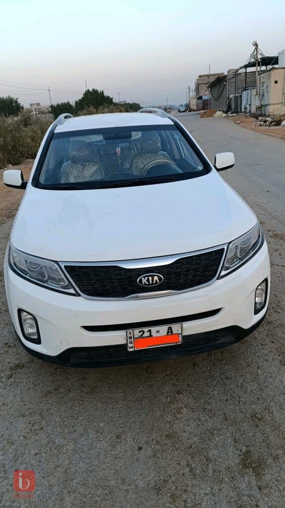 KIA Sorento LX 2