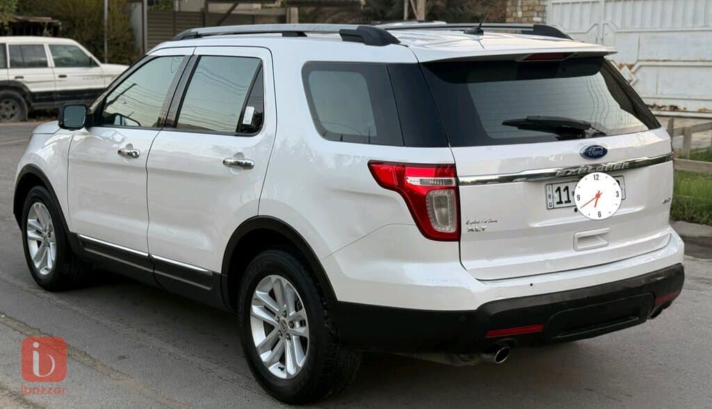 Ford Explorer XLT 5