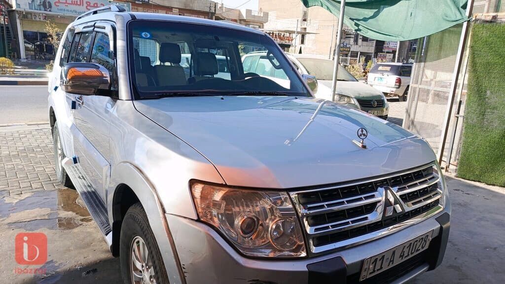 Mitsubishi Pajero GLS