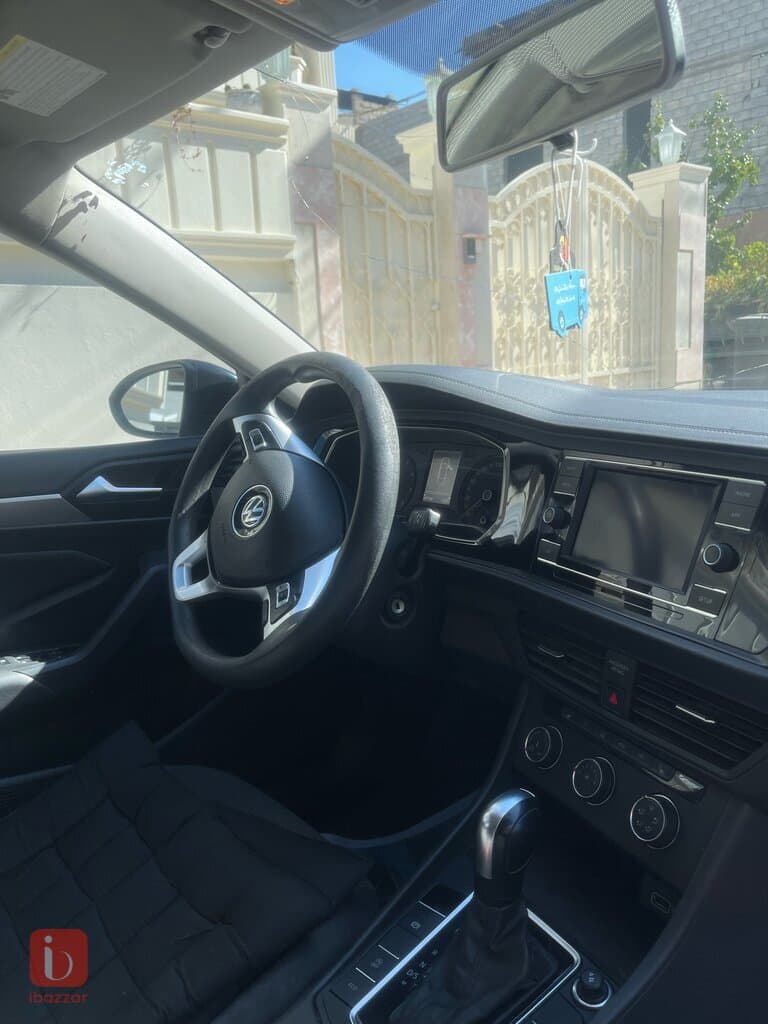 Volkswagen Jetta S 2