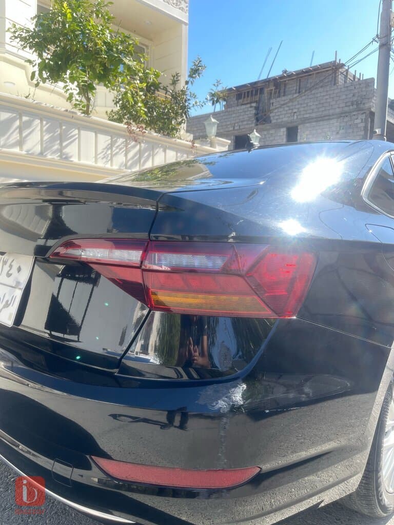 Volkswagen Jetta S 3