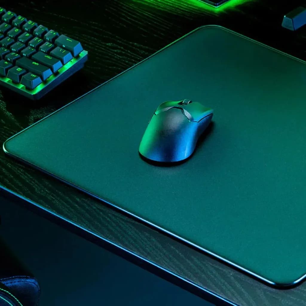Razer Atlas - Tempered Glass (Black) 2