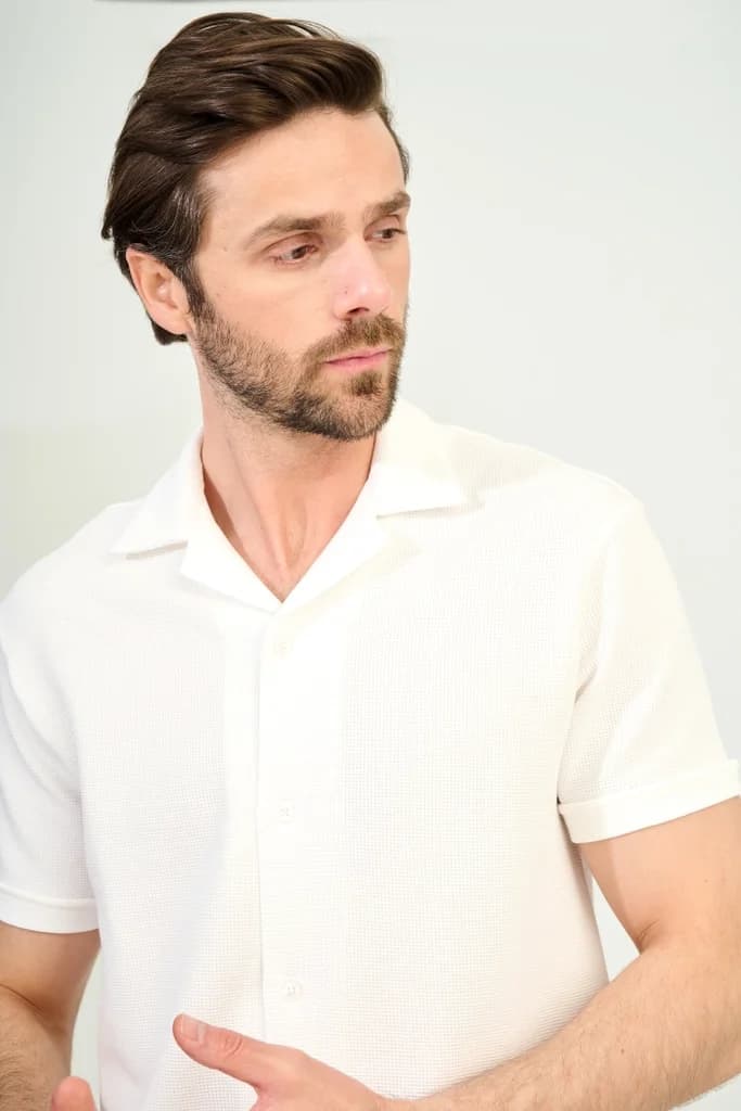 Zindi Men's Shirt - Off White - S 2