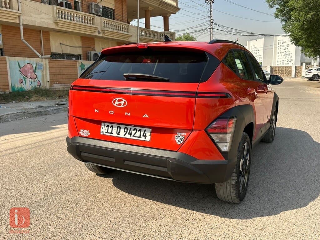 Hyundai Kona 2.0 I4 FWD 16