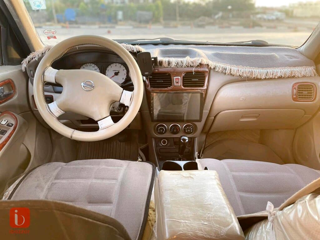 نیسان سەنی یابانی 2011 بۆفرۆشتن دەپارچە لەسەر ساغەی جەمپی پێش و پشتی خەفیفە رەقەم و هەزەو فەحسی نوێیە گێرو مەکینەو گلاج و عەینەو تەقەورەقەی بەشەرتە چوار رەقەمیە سحری 100وەرەقە .. 5