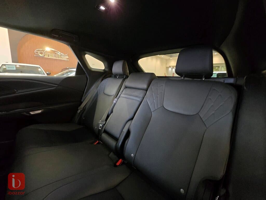 Lexus RX-Series 6