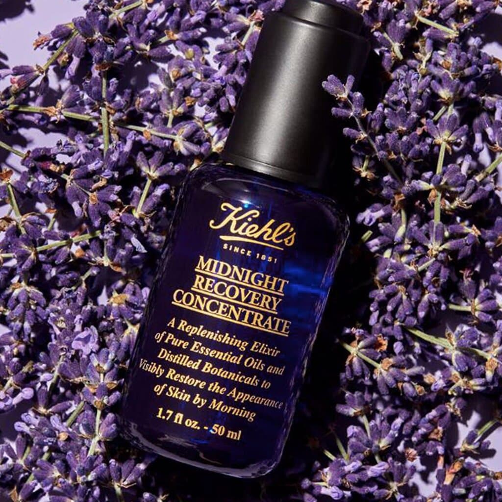 Midnight Recovery Concentrate Moisturizing Face Oil 4