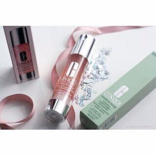 CLINIQUE Jumbo Moisture Surge™ Hydrating Supercharged Concentrate 3