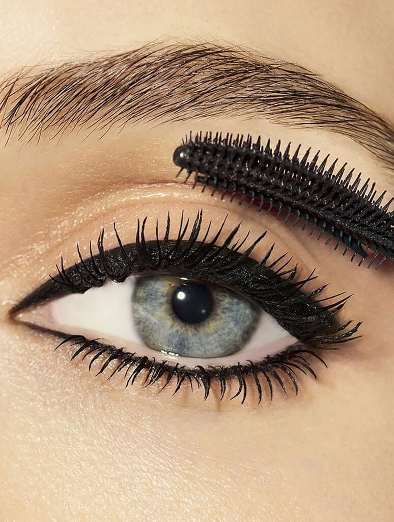 Gucci  Le Magnétisme Volumizing Mascara 3
