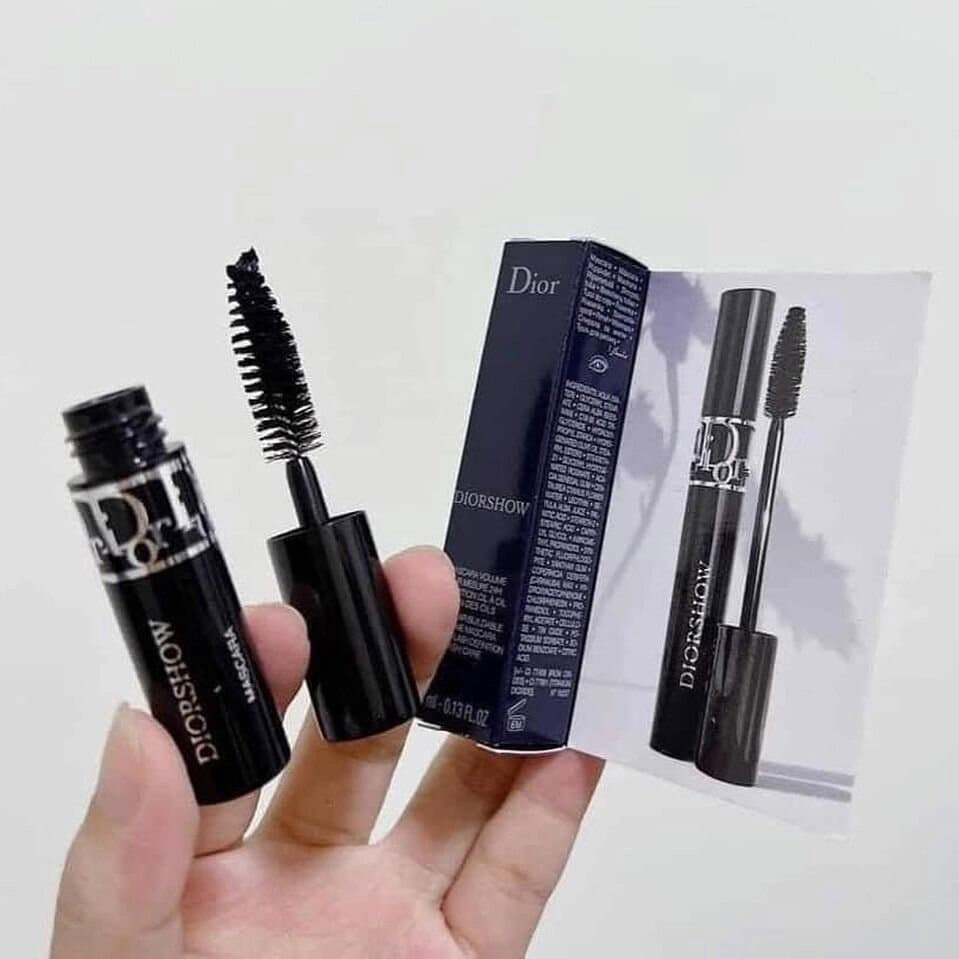 Dior Diorshow 24Hr Volume Buildable Mascara/ MINI SIZEV 4ML 2