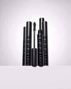 Make It Big Volumizing Mascara Black 3