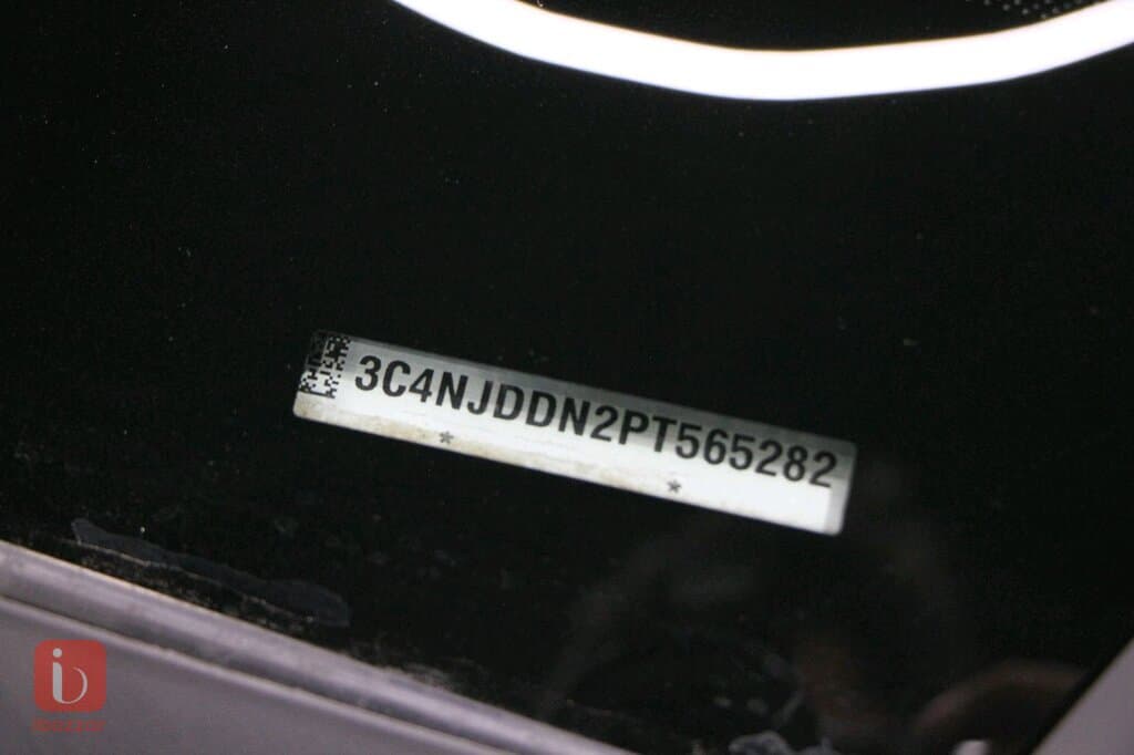 Jeep Compass Trailhawk — photo 14