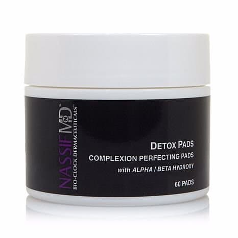 COMPLEXION PERFECTING TREATMENT PADS - AHA/BHA'S EXFOLIATE, EVEN SKIN TONE, REDUCE PORES, SMOOTH & PROTECT