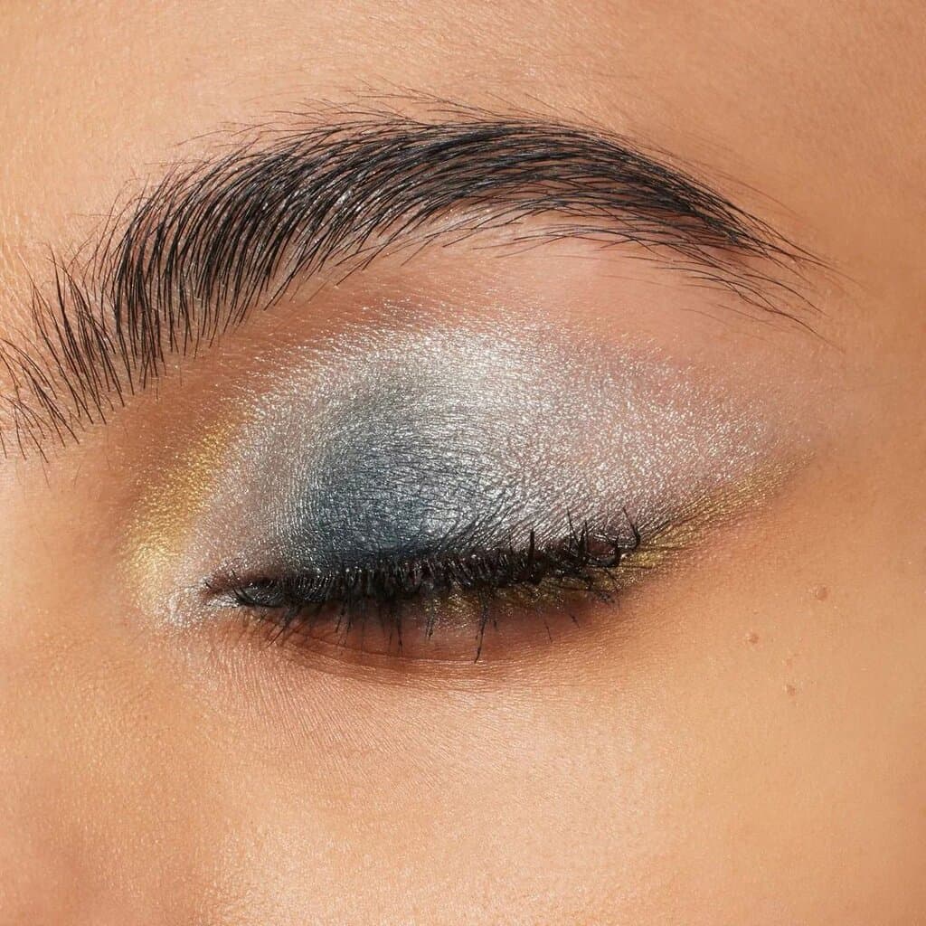 MAC Treasured Eye Shadow Palette X6 3