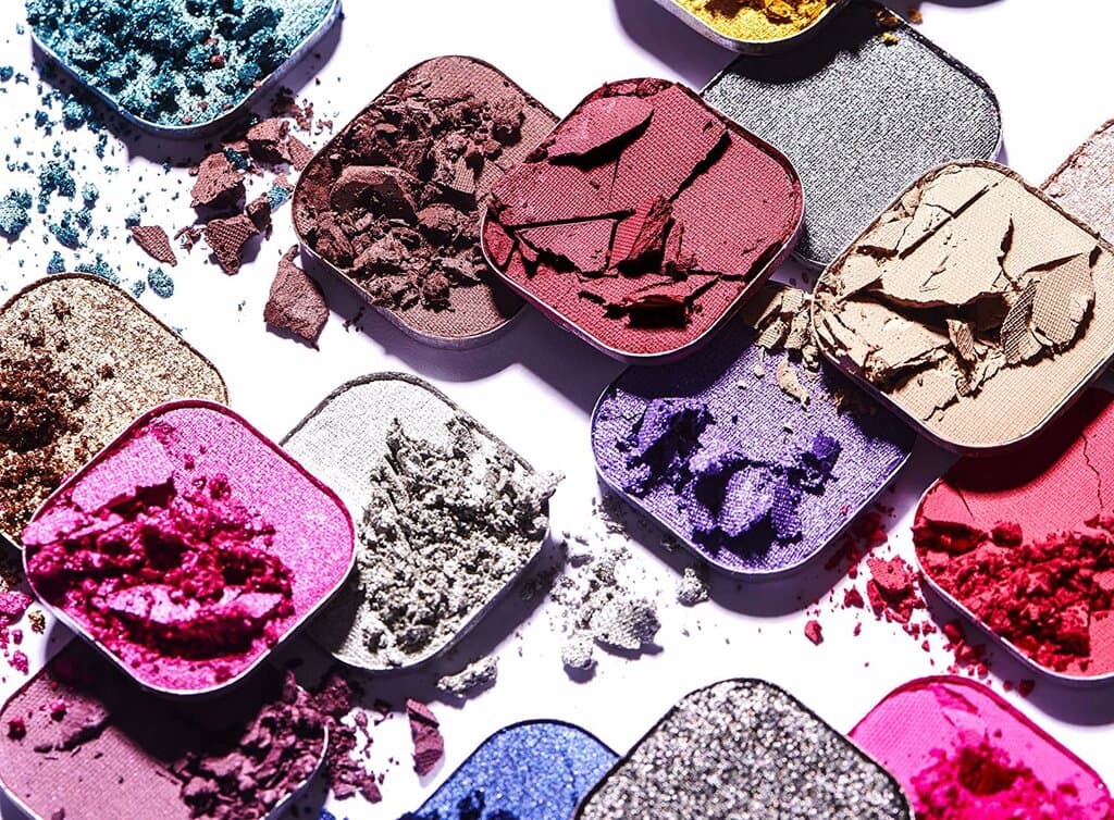 Forever Flawless Eyeshadow Palette, Constellation, Matte & Shimmer Shades, 18 Shadows, Cruelty-Free 3