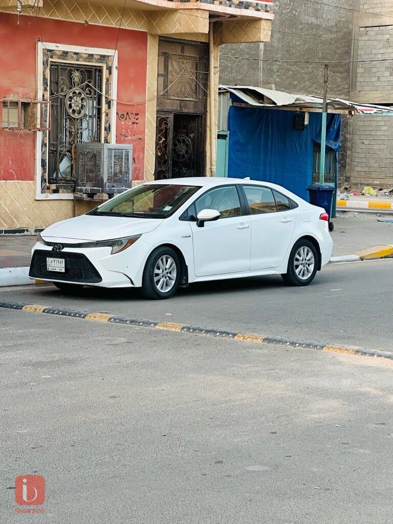 Toyota Corolla LE