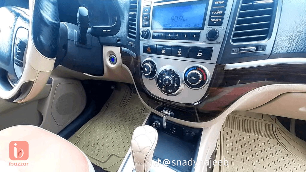 Hyundai Santa Fe 5