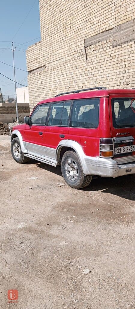 Mitsubishi Pajero GLS Top 5 Door 6