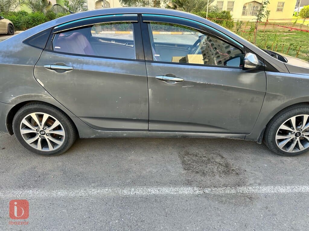 Hyundai Accent 9