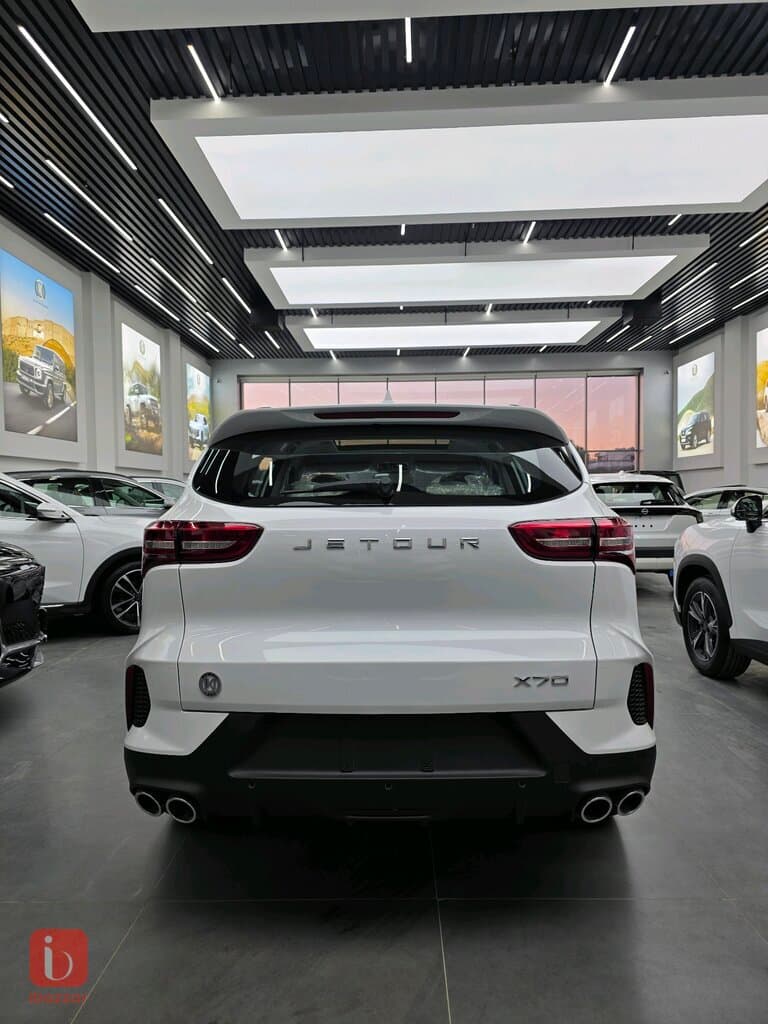 Jetour X70 4